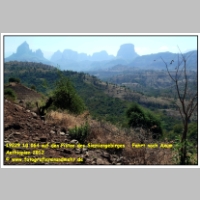 19229 10 064 auf den Pisten des Siemiengebirges - Fahrt nach Axum - Aethiopien 2012.JPG